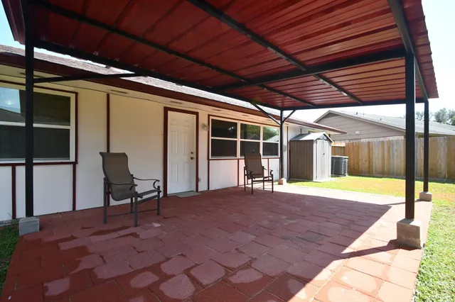 $269,500 | 10102 Barmont Drive, La Porte, TX 77571