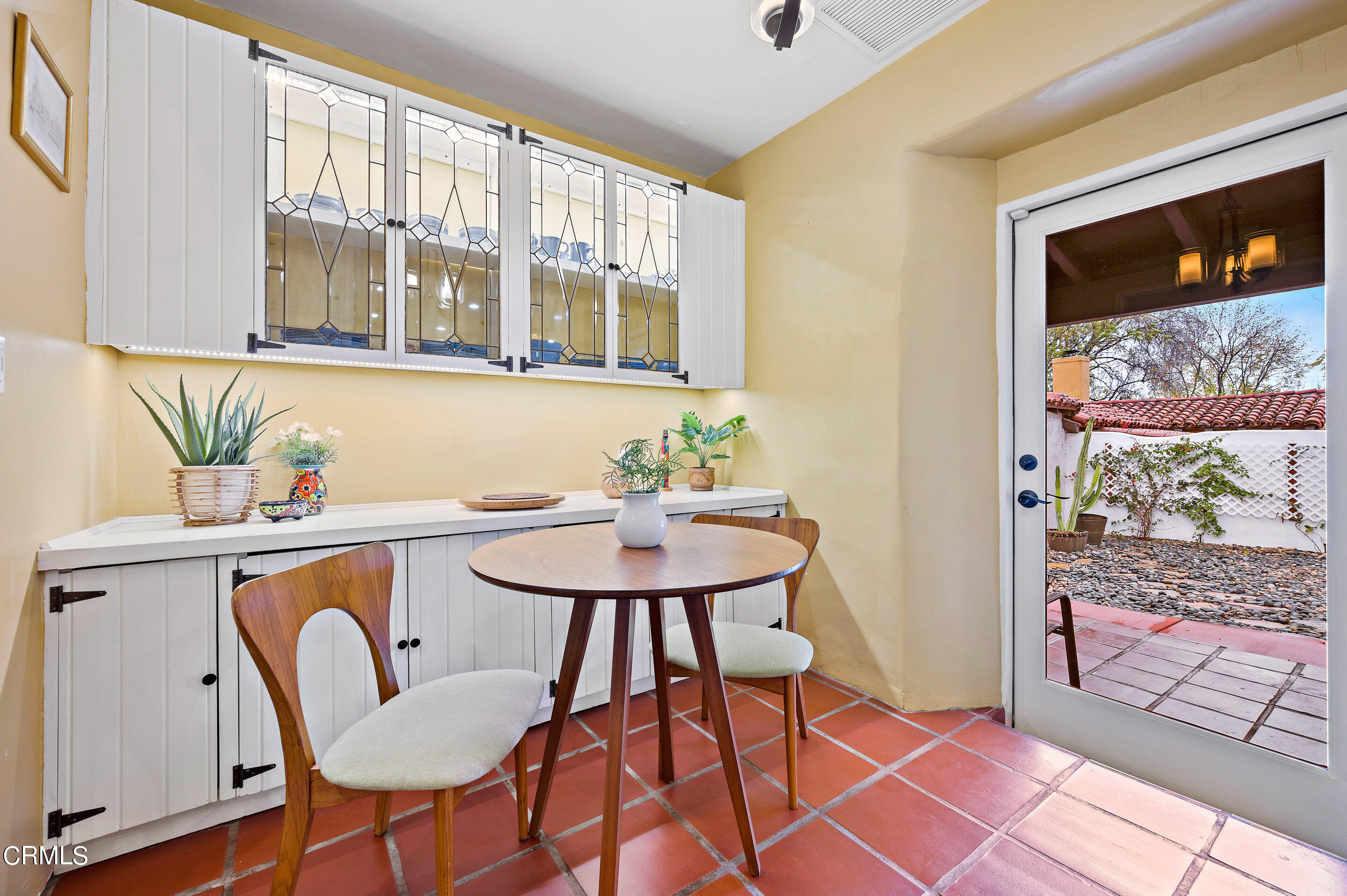 511 Garfield Avenue South Pasadena, CA 91030 - Photo 16 of 46 a dining room with furniture and window
