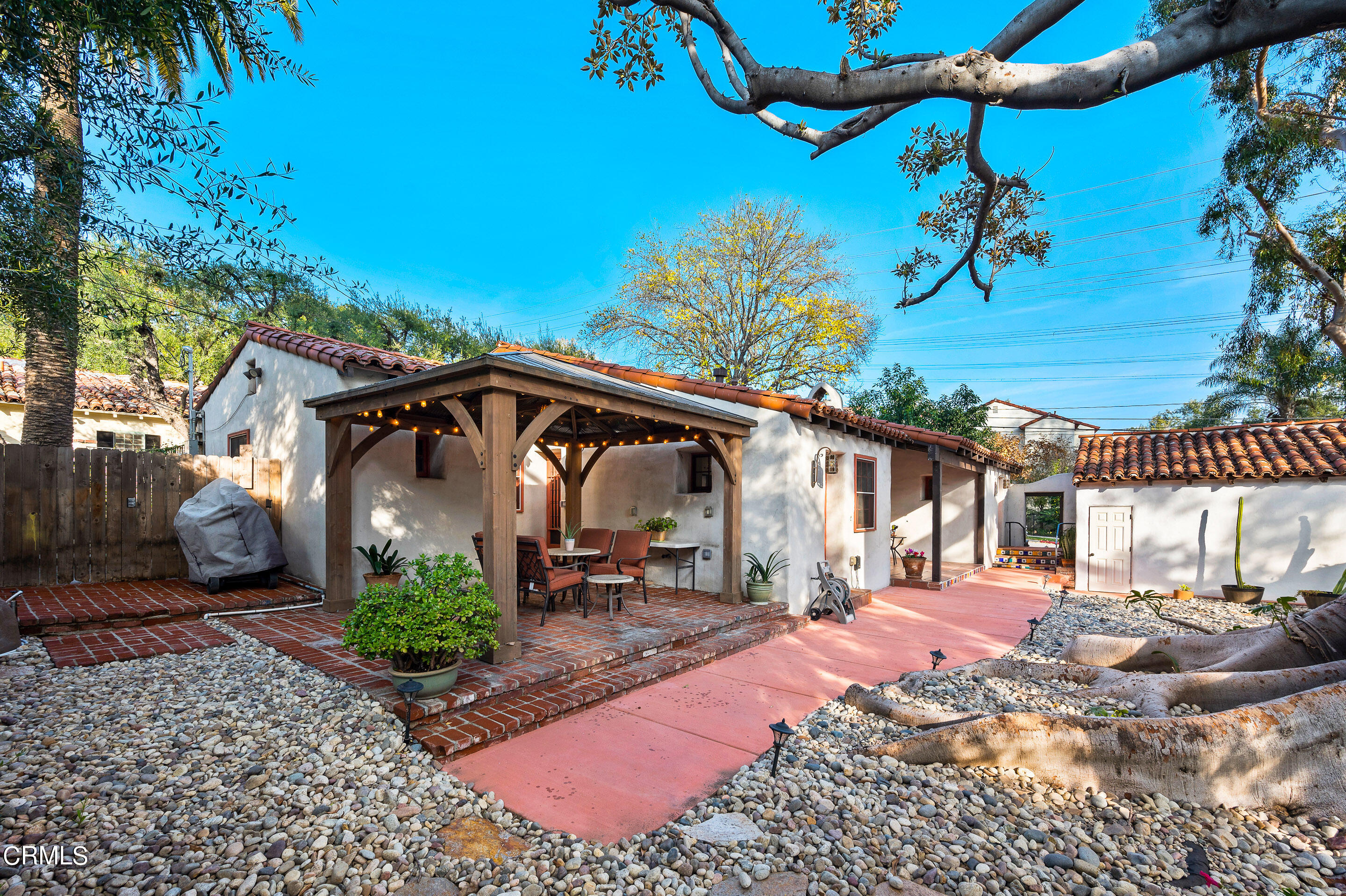 511 Garfield Avenue South Pasadena, CA 91030 - Photo 37 of 46 a front view of a house with garden