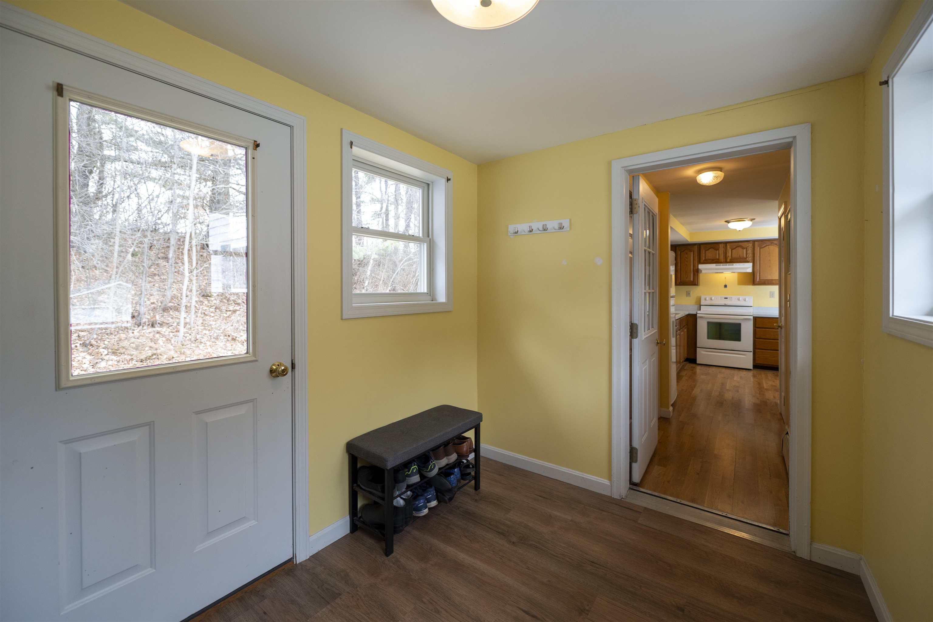 401 Colonial Drive Hartford, VT 05001 - Photo 10 of 33