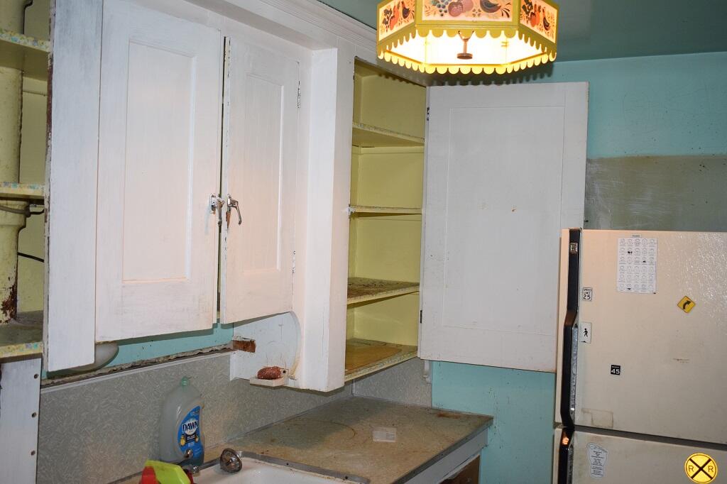 3 Oak Ridge Road Biddeford, ME 04005 - Photo 8 of 15 7-Pantry