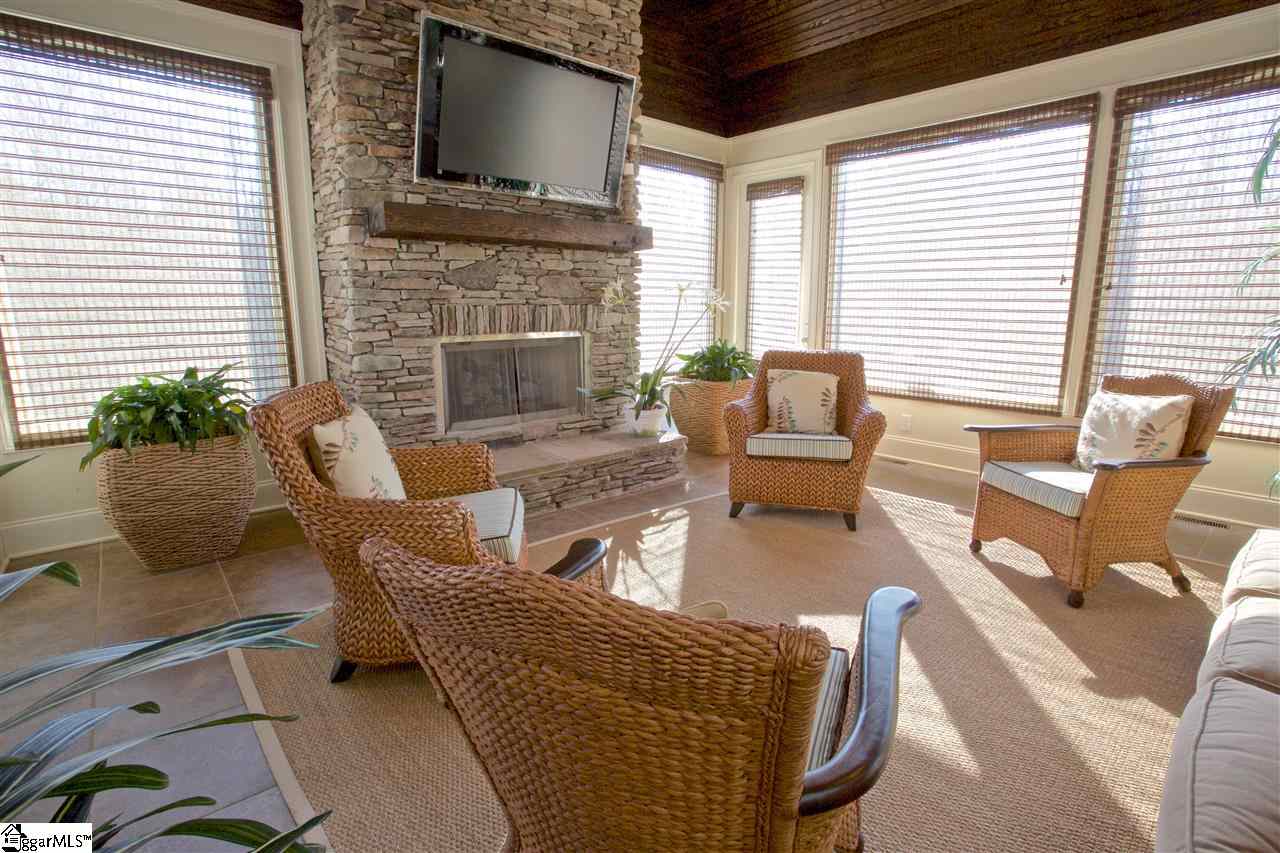 143 Ramsford Lane Simpsonville, SC 29681 - Photo 9 of 36 Gallery Image 9