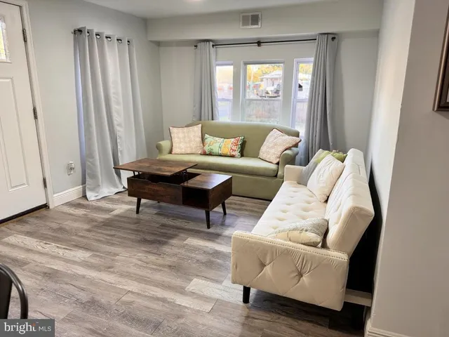 $3,000 | 510 67th Place, Capitol Heights, MD 20743