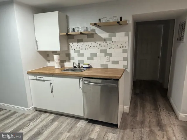 $3,000 | 510 67th Place, Capitol Heights, MD 20743