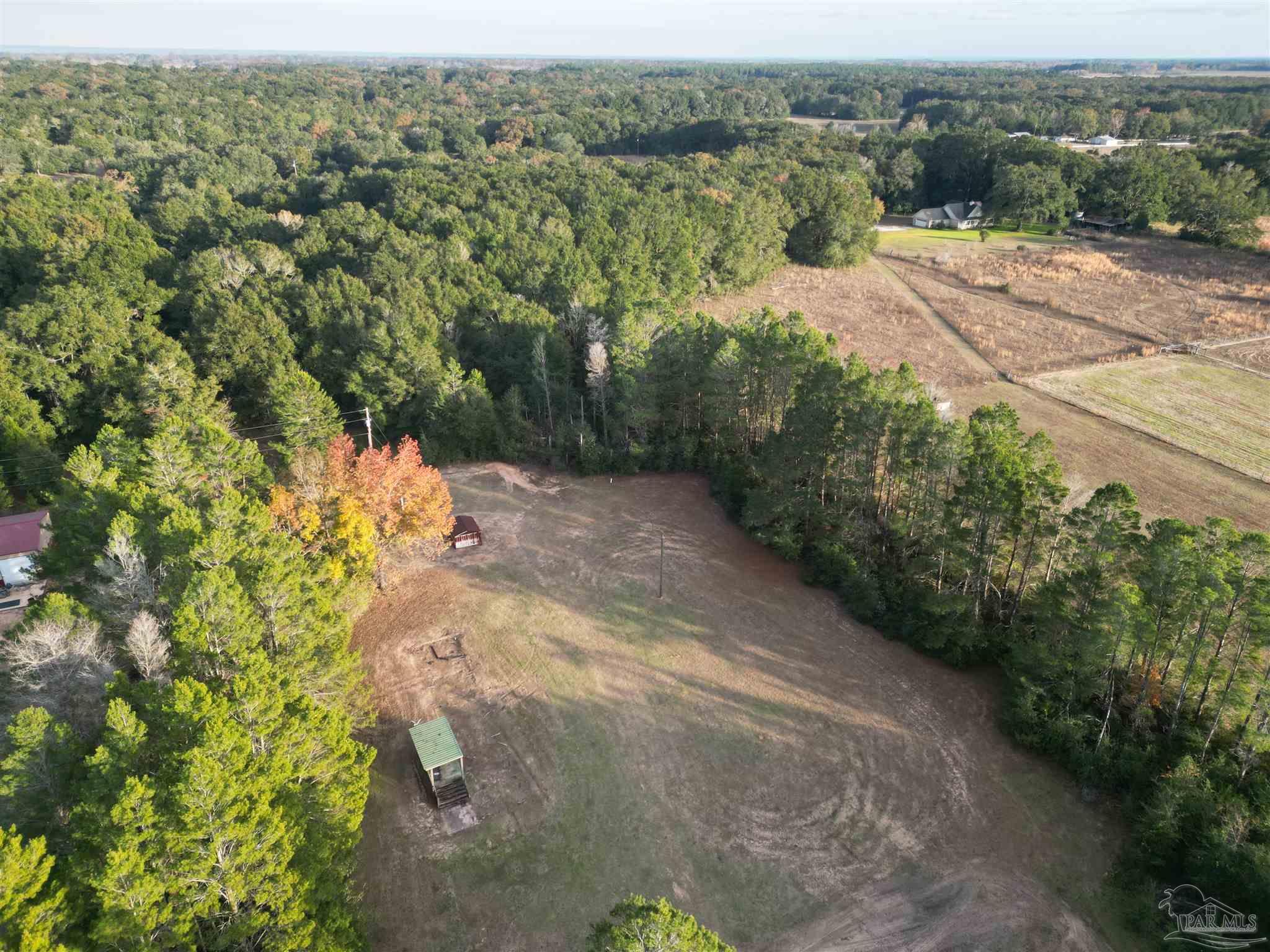 5887 Oglesby Road Milton, FL 32570 - Photo 6 of 22 Gallery Image 6