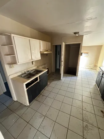 $249,999 | 1920 Oliver Avenue, Memphis, TN 38104