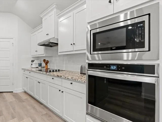 $399,000 | 408 Molly Lane, Keene, TX 76059