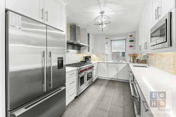 $1,750,000 | 570 Grand Street, Unit J406407 | Lower East Side