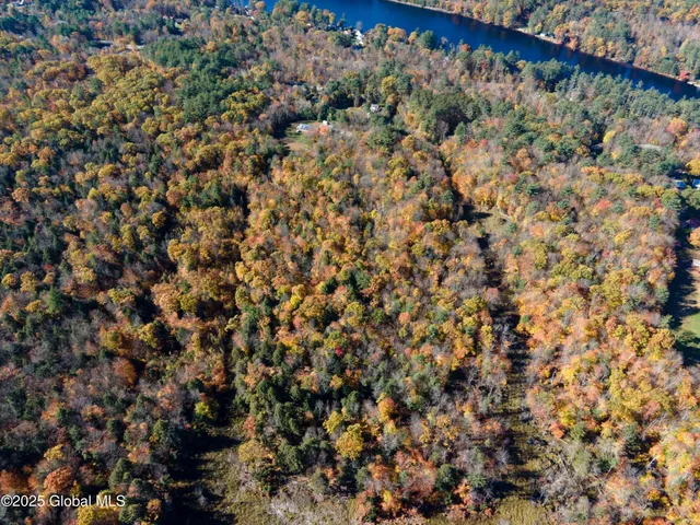 $175,000 | L15 East River Drive, Lake Luzerne, NY 12846