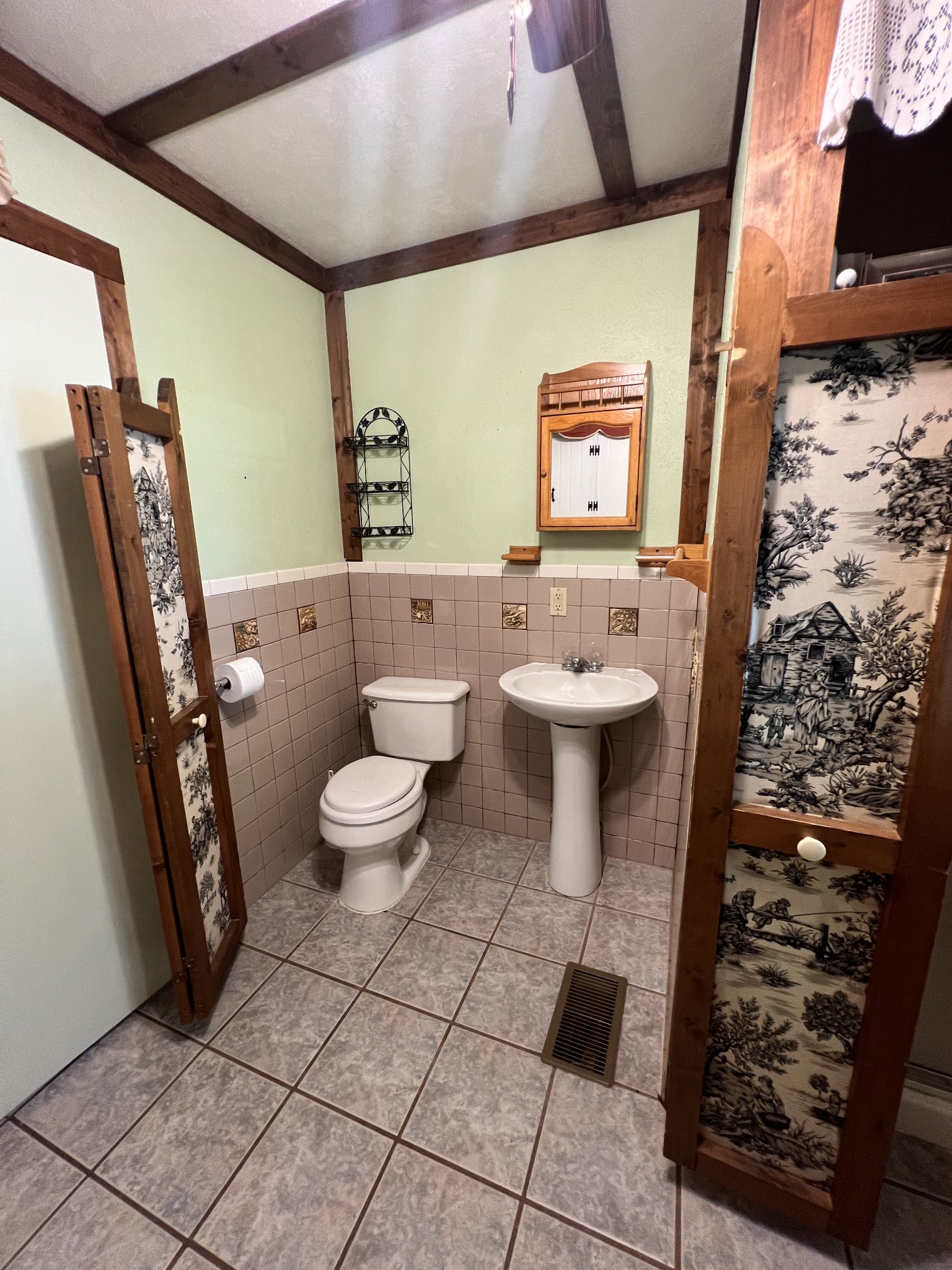 7518 Shady Grove Road Puryear, TN 38251 - Photo 26 of 33 Gallery Image 26