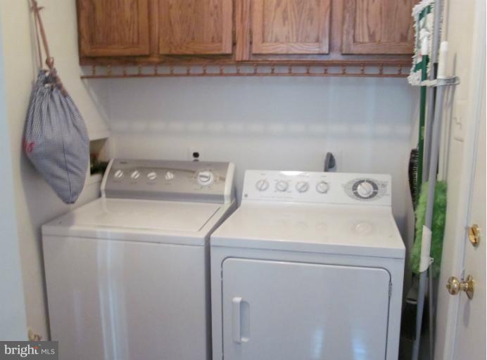 2488 Mullinix Mill Road Mount Airy, MD 21771 - Photo 19 of 21 Washer/Dryer