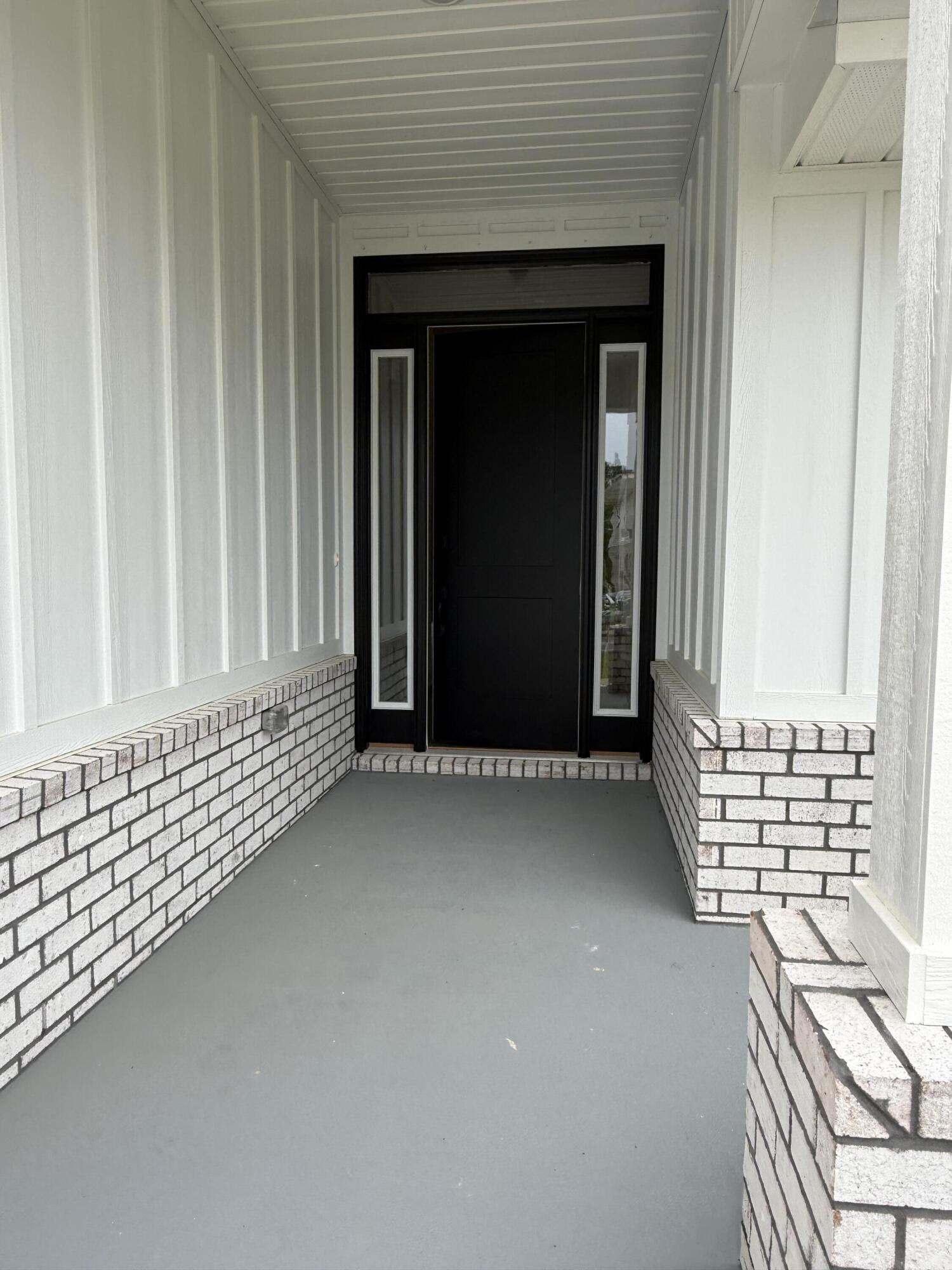 2411 Aleia Lane Crestview, FL 32536 - Photo 4 of 28 a view of entryway