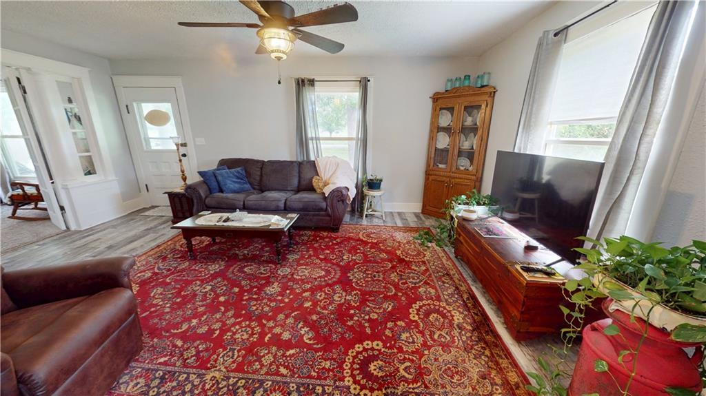 13972 No Horse Road Nevada, MO 64772 - Photo 5 of 15