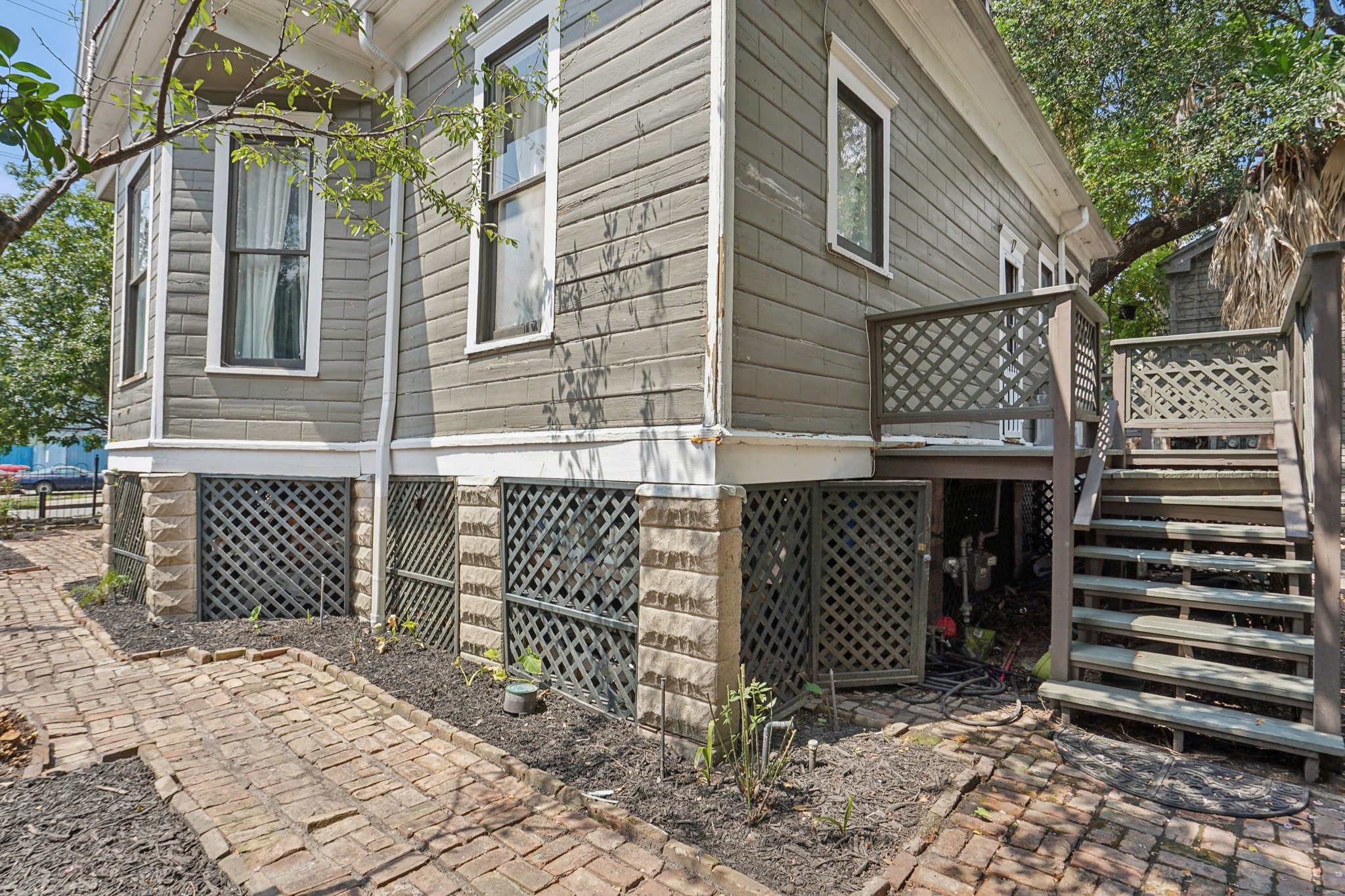 504 Fairview Street Houston, TX 77006 - Photo 36 of 39