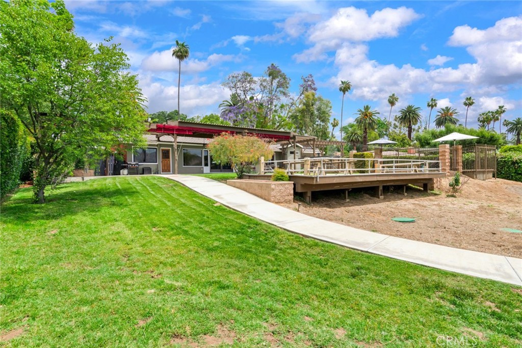 2886 McAllister Street Riverside, CA 92503 - Photo 38 of 47
