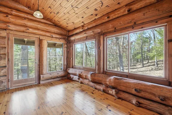 $989,900 | 481 130th Street, Amery, WI 54001