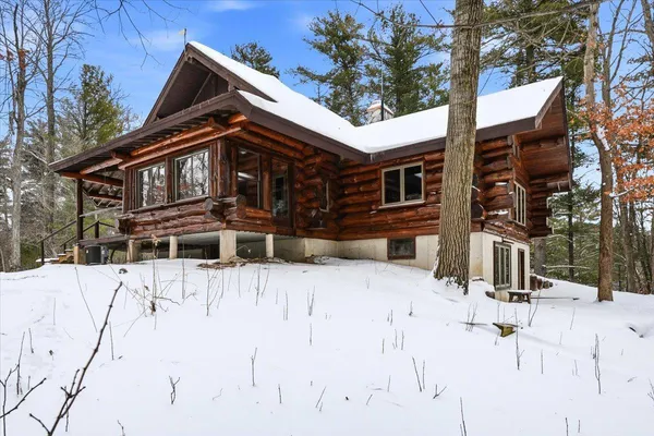 $989,900 | 481 130th Street, Amery, WI 54001
