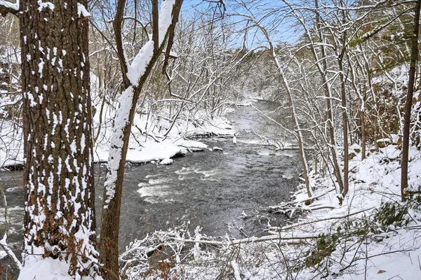 $989,900 | 481 130th Street, Amery, WI 54001