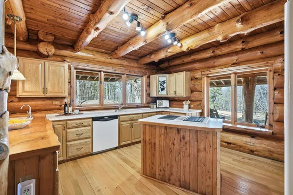 $989,900 | 481 130th Street, Amery, WI 54001