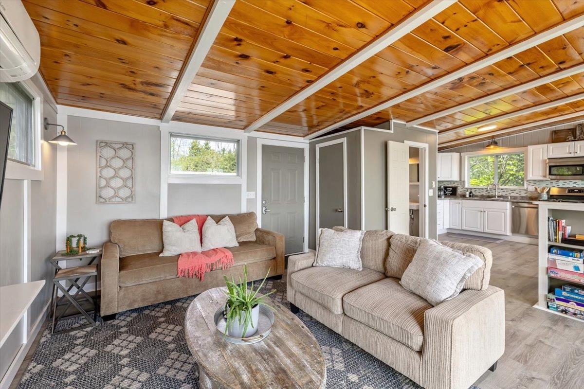 235 Pleasantview Drive North Hero, VT 05474 - Photo 16 of 38