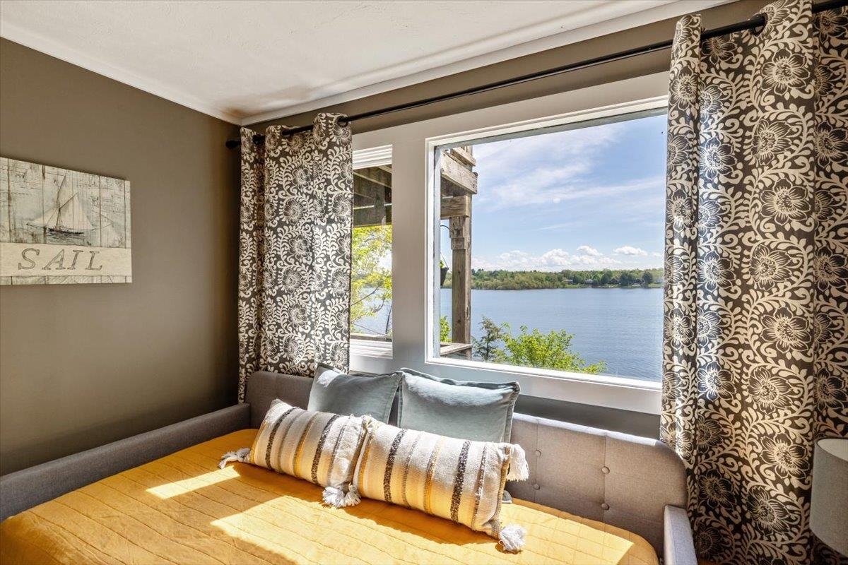 235 Pleasantview Drive North Hero, VT 05474 - Photo 27 of 38