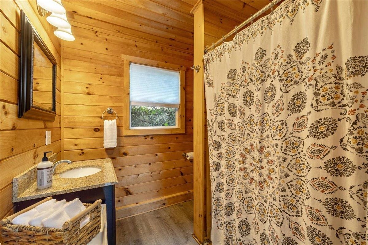 235 Pleasantview Drive North Hero, VT 05474 - Photo 30 of 38