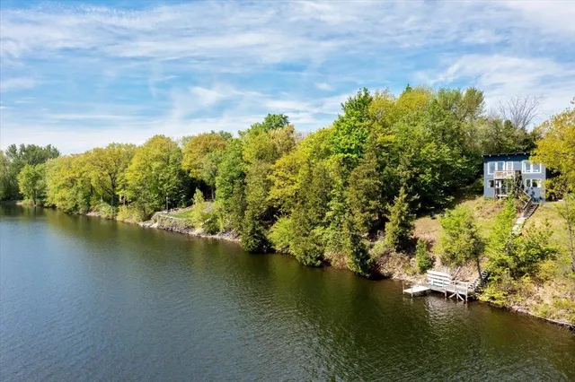 $399,900 | 235 Pleasantview Drive, North Hero, VT 05474