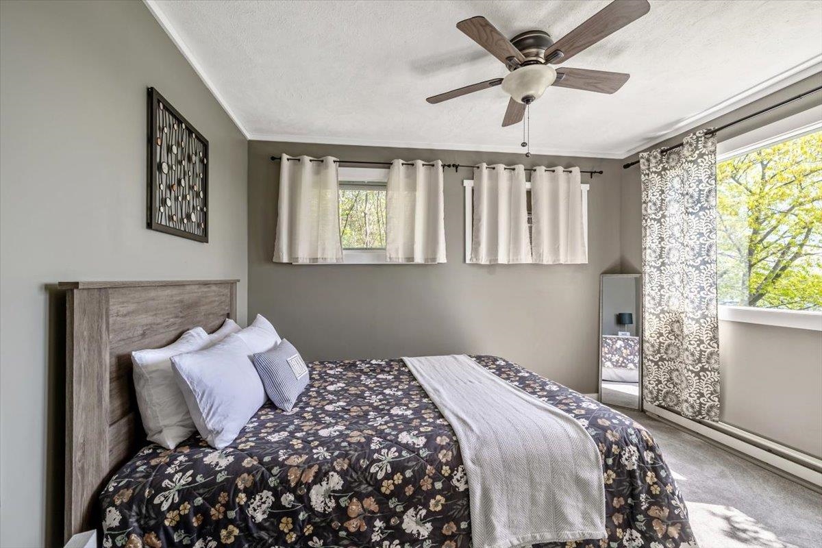 235 Pleasantview Drive North Hero, VT 05474 - Photo 32 of 38