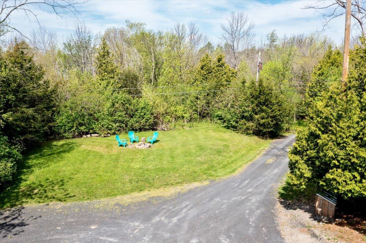 235 Pleasantview Drive North Hero, VT 05474 - Photo 5 of 38