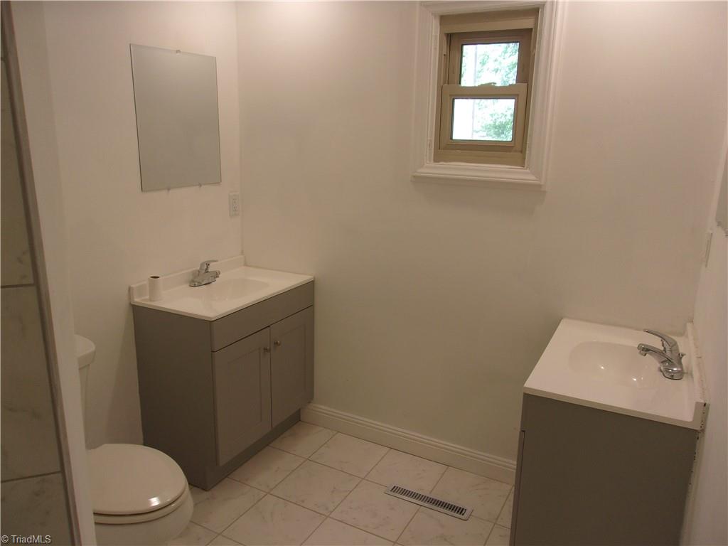 1300 Kentucky Street High Point, NC 27262 - Photo 15 of 48