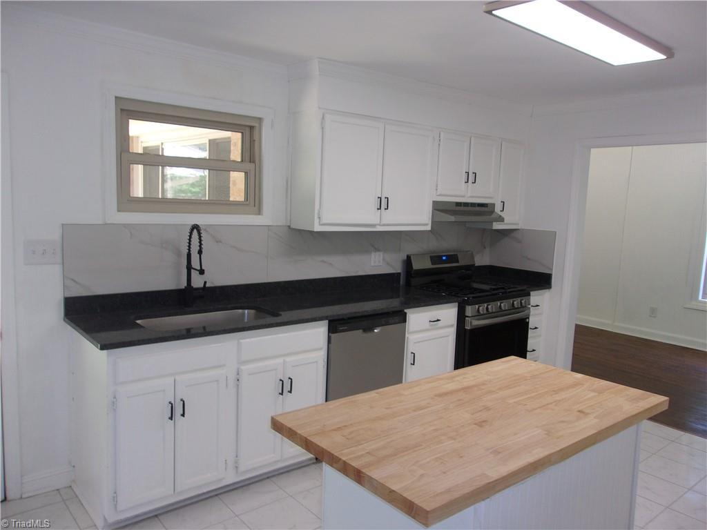 1300 Kentucky Street High Point, NC 27262 - Photo 8 of 48