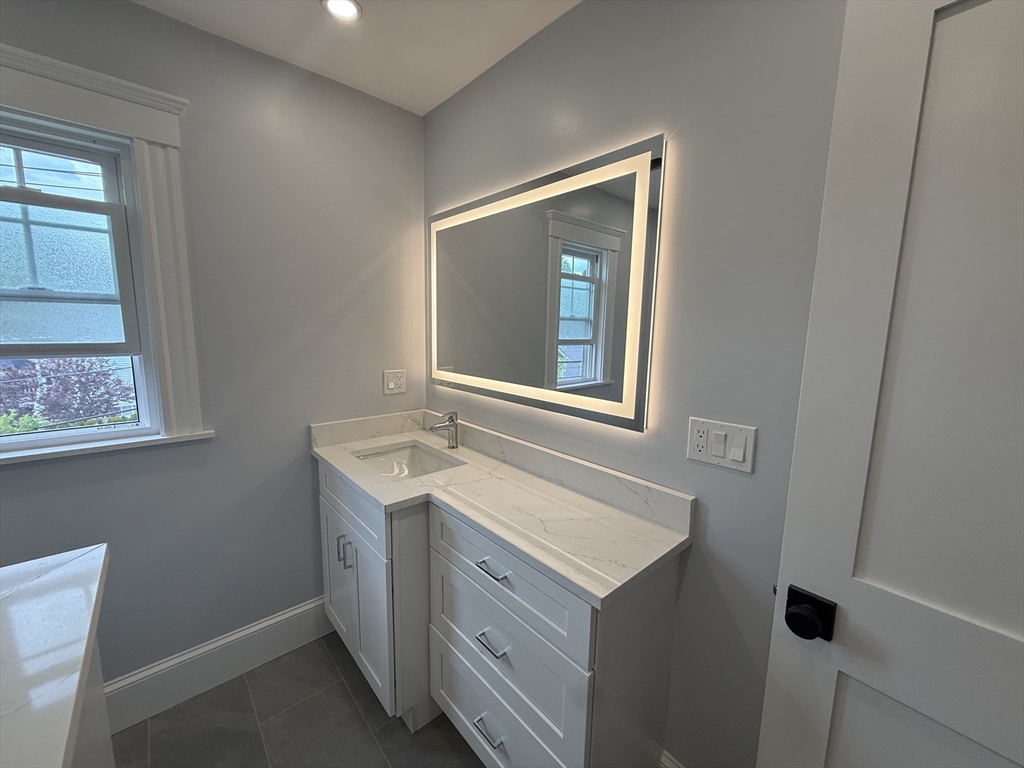 67 Walnut Street, Unit 2 Watertown, MA 02472 - Photo 7 of 17