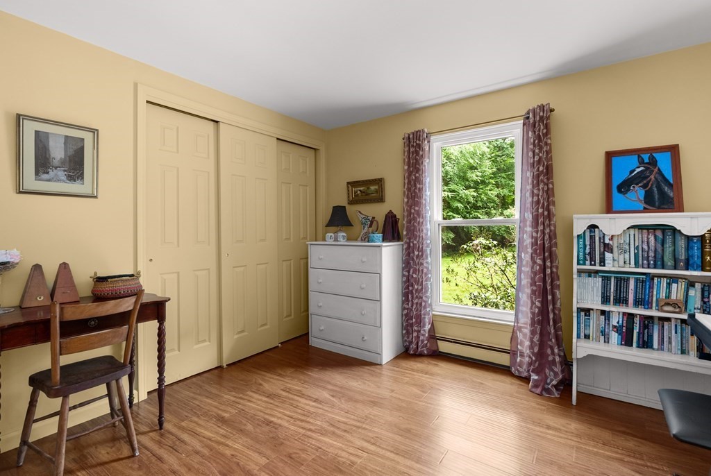 28 Glendale Road Sturbridge, MA 01518 - Photo 24 of 31