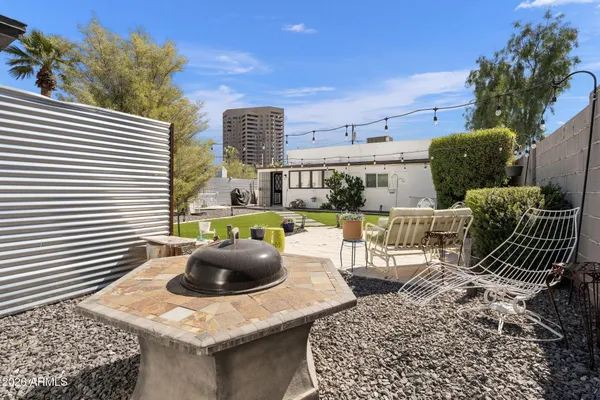 $2,800 | 930 East Whitton Avenue, Phoenix, AZ 85014