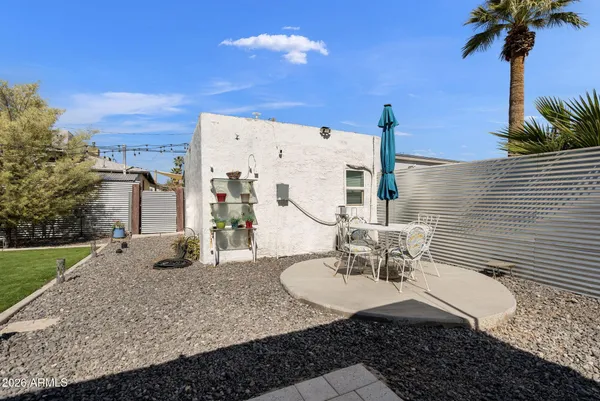 $2,800 | 930 East Whitton Avenue, Phoenix, AZ 85014