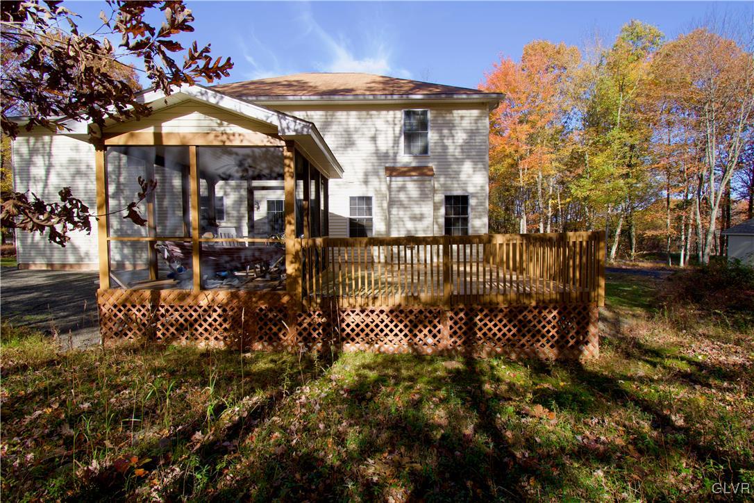 6 Cross Run Road Jim Thorpe, PA 18229 - Photo 4 of 43 Gallery Image 4