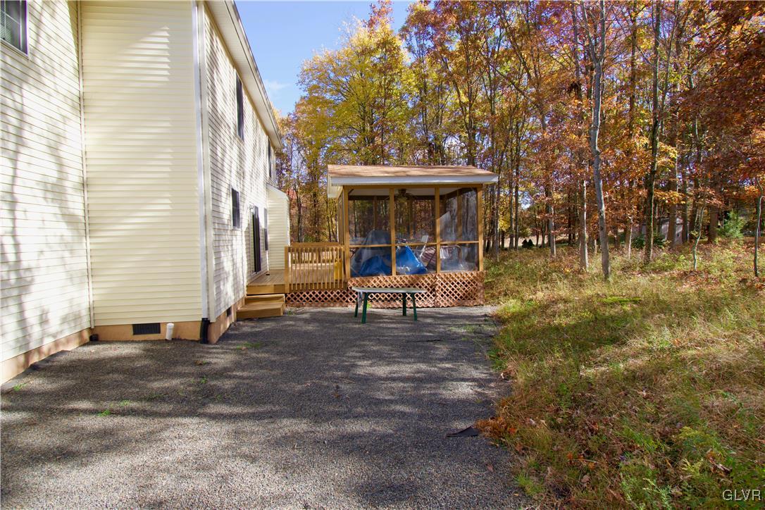 6 Cross Run Road Jim Thorpe, PA 18229 - Photo 7 of 43 Gallery Image 7