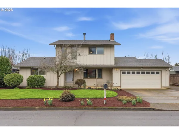 $530,000 | 2778 20th Street, Springfield, OR 97477
