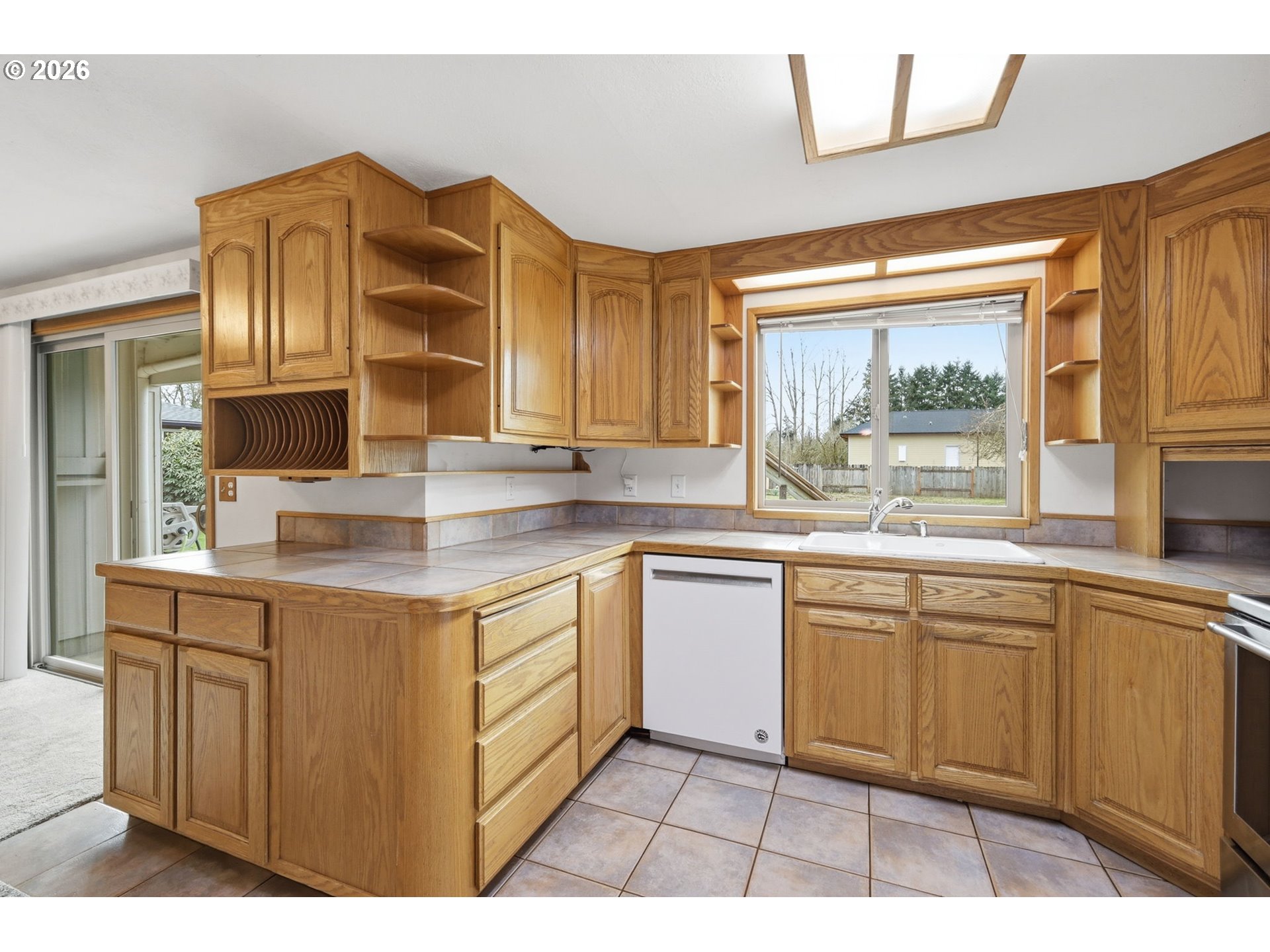 2778 20th Street Springfield, OR 97477 - Photo 5 of 48