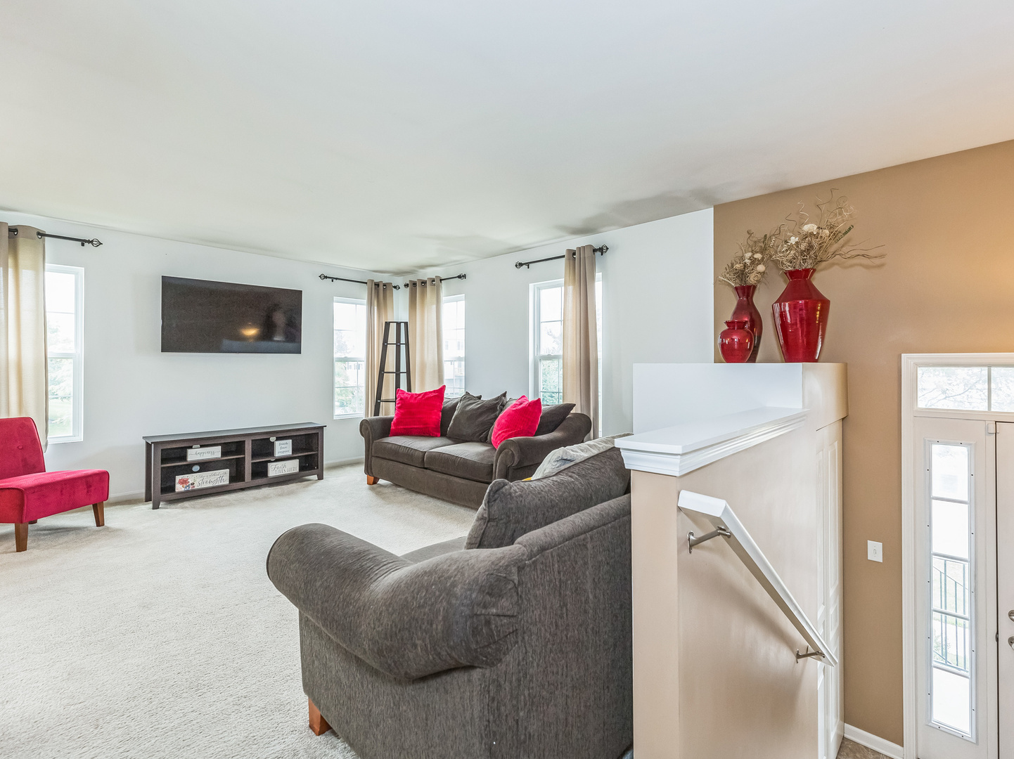 1718 Windward Drive Pingree Grove, IL 60140 - Photo 5 of 16