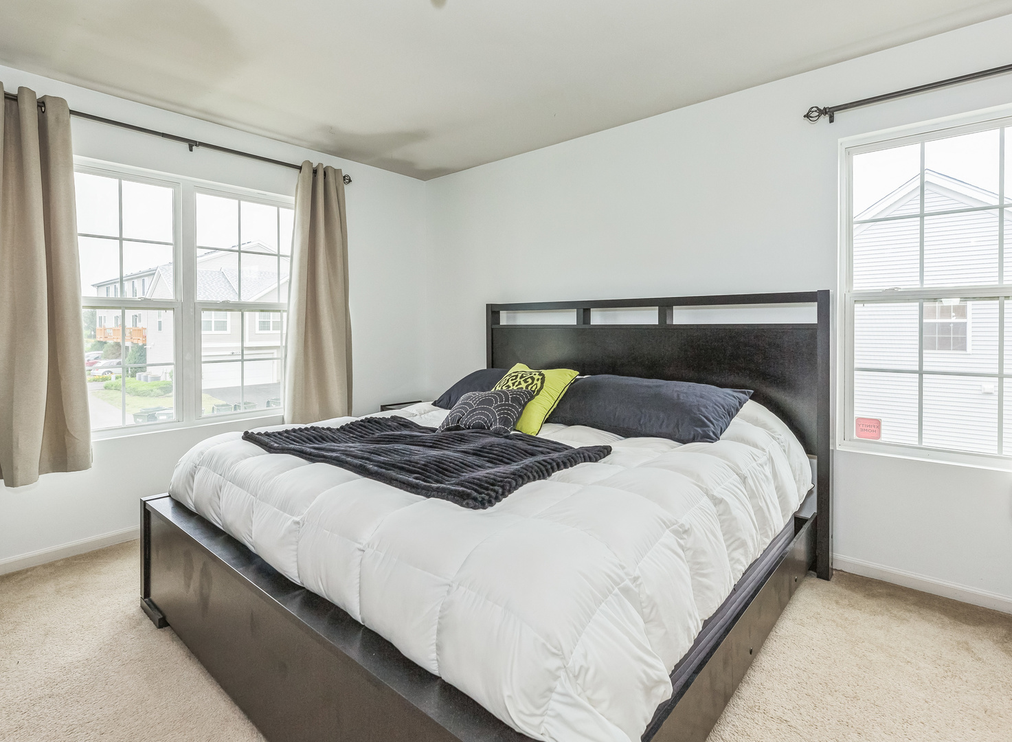 1718 Windward Drive Pingree Grove, IL 60140 - Photo 10 of 16