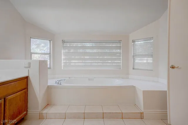 $2,850 | 1491 Powder Horn Drive, Henderson, NV 89014