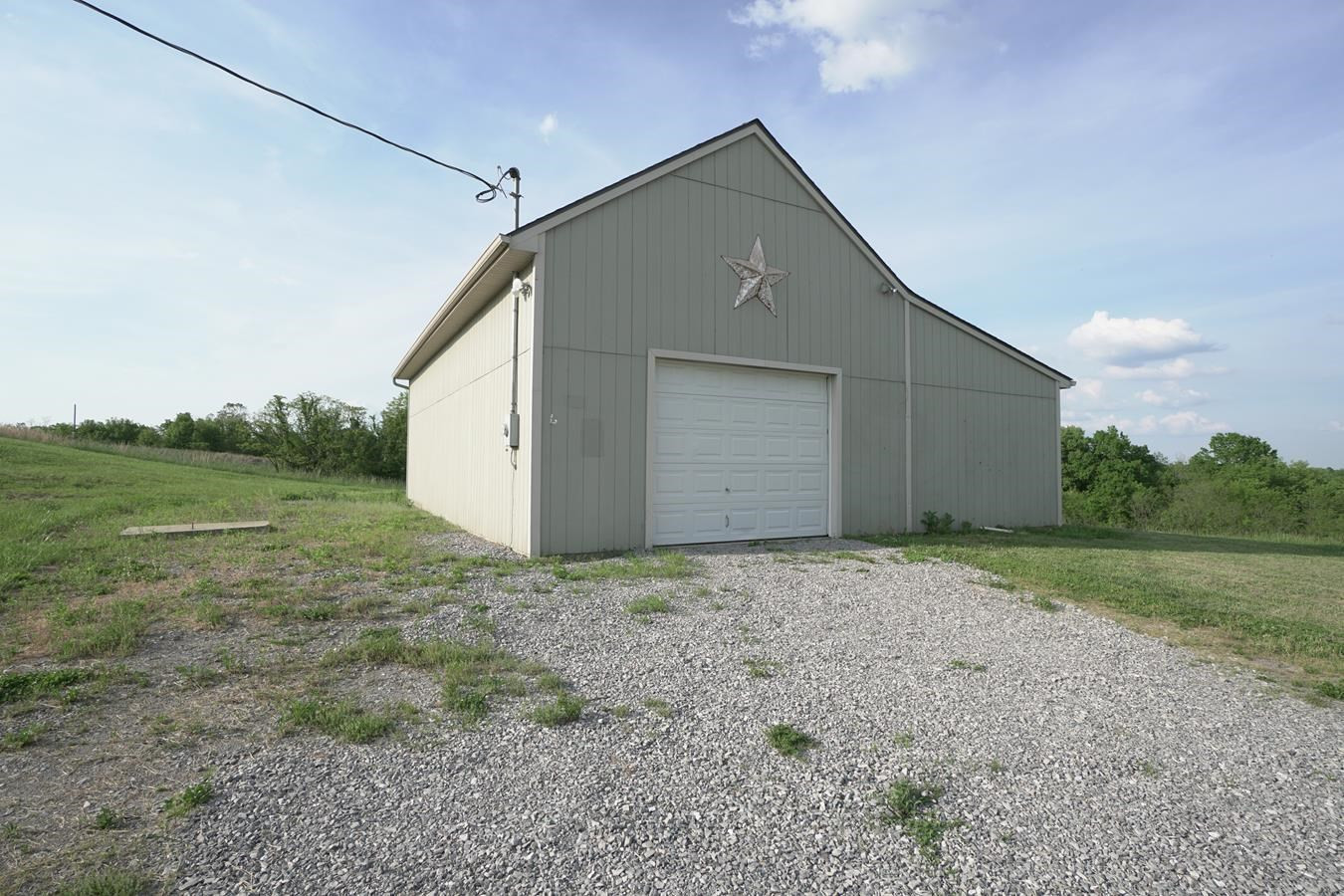 1230 Clos Road Falmouth, KY 41040 - Photo 7 of 50
