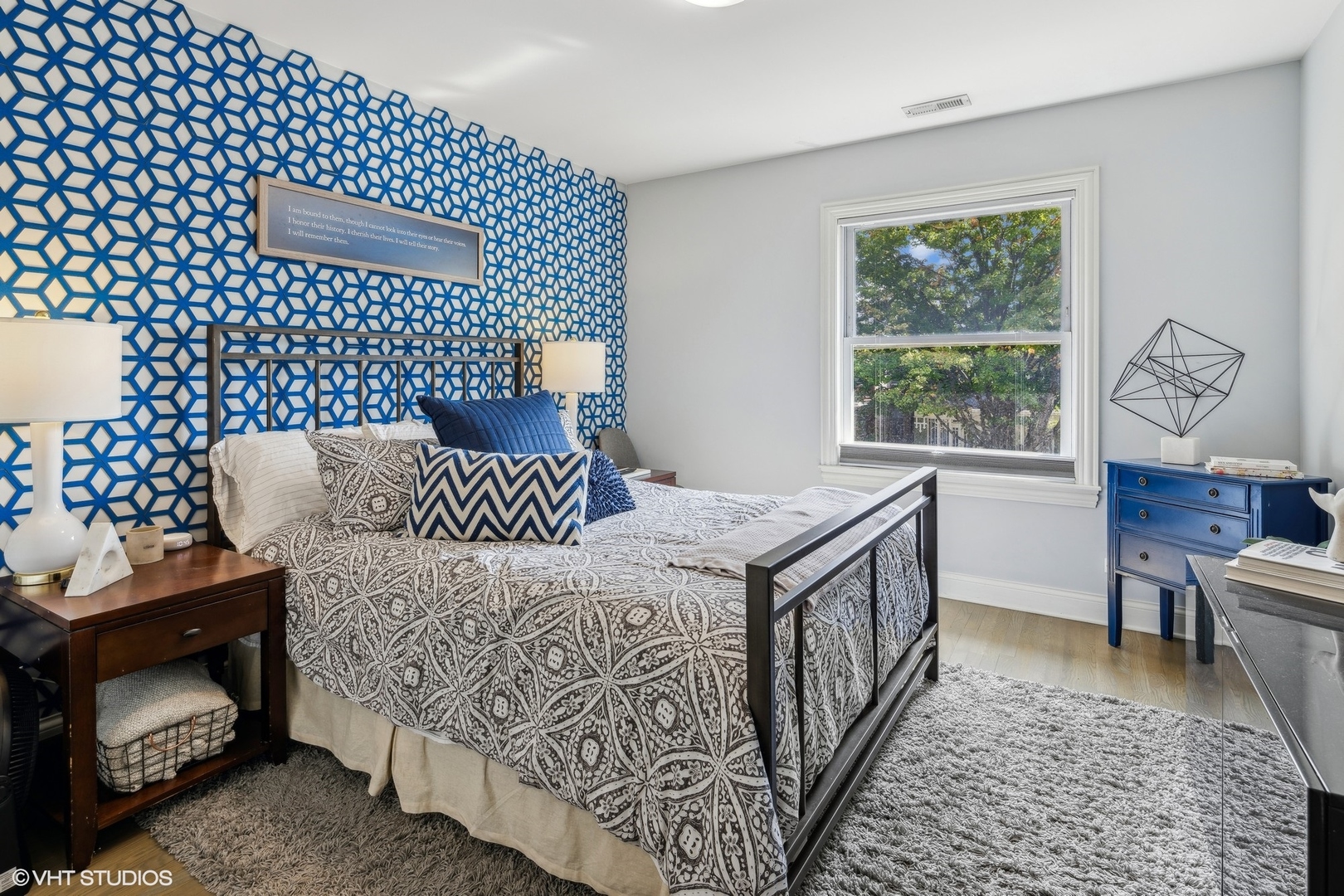 5238 North Wayne Avenue Chicago, IL 60640 - Photo 25 of 54