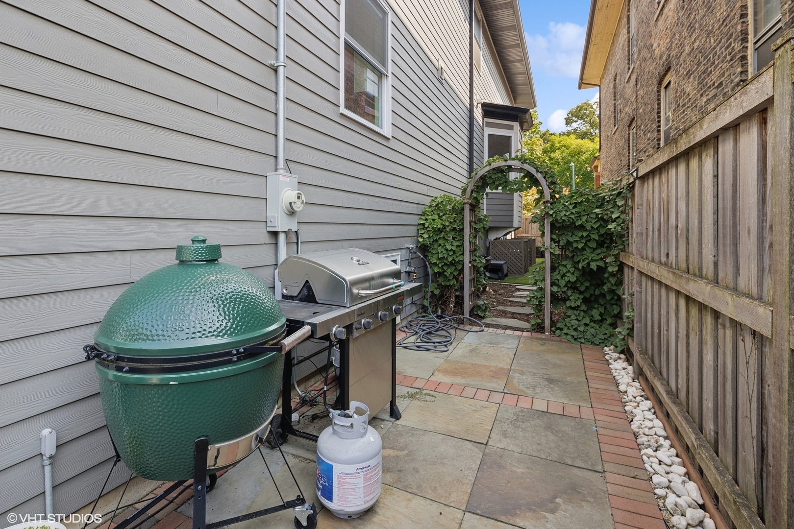 5238 North Wayne Avenue Chicago, IL 60640 - Photo 43 of 54