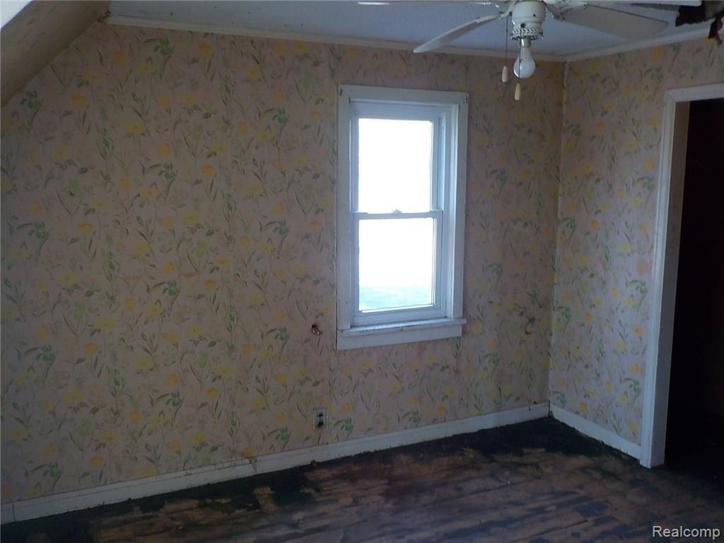 6146 Flushing Road Flushing, MI 48433 - Photo 18 of 31