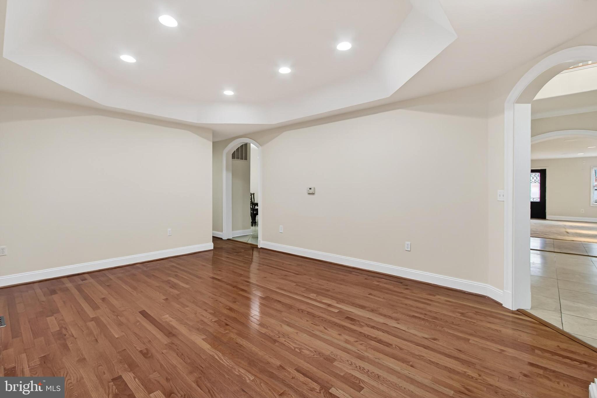 7705 Magarity Road Falls Church, VA 22043 - Photo 12 of 69