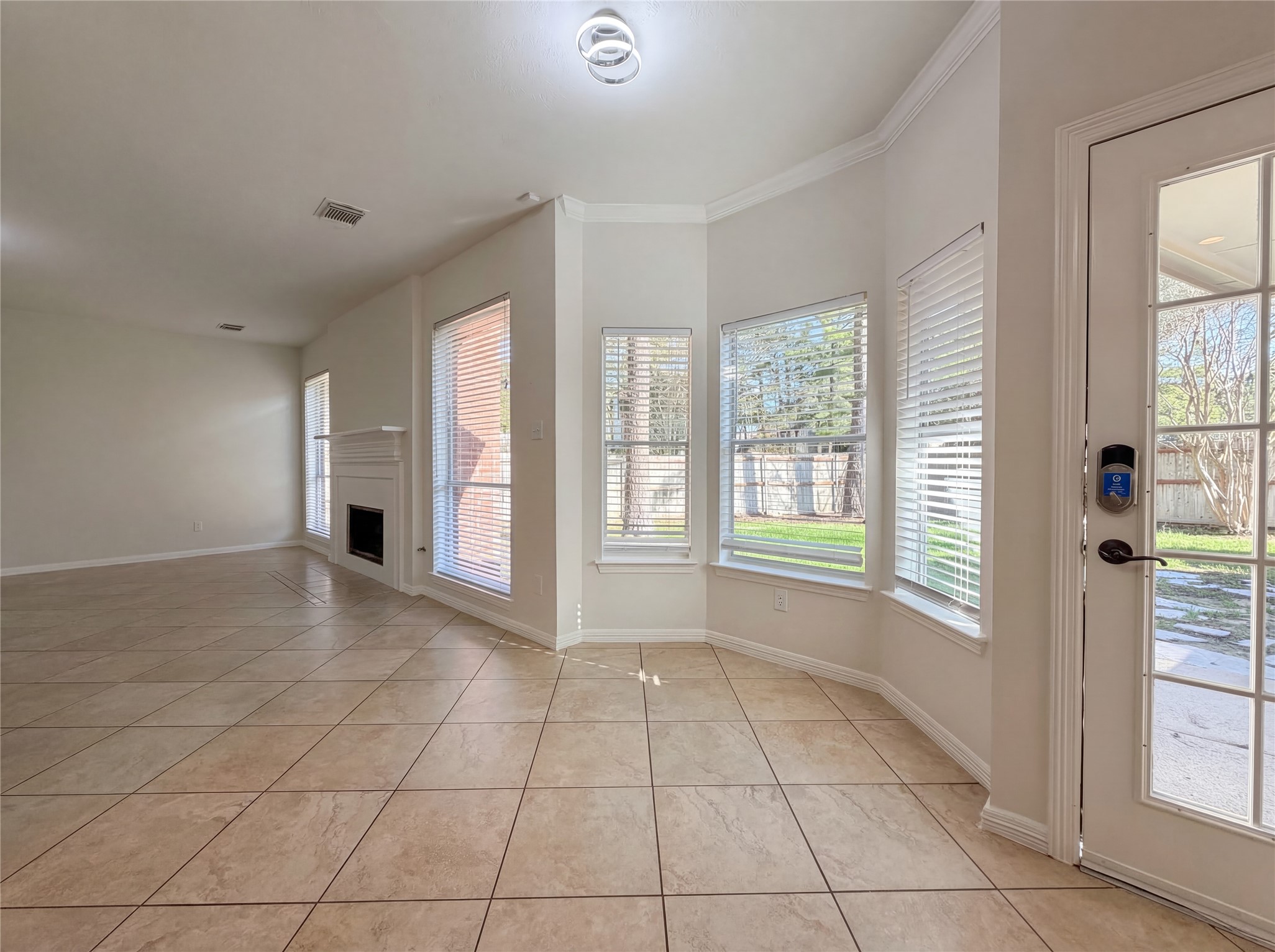 2922 Laurel Mist Court Houston, TX 77345 - Photo 16 of 29