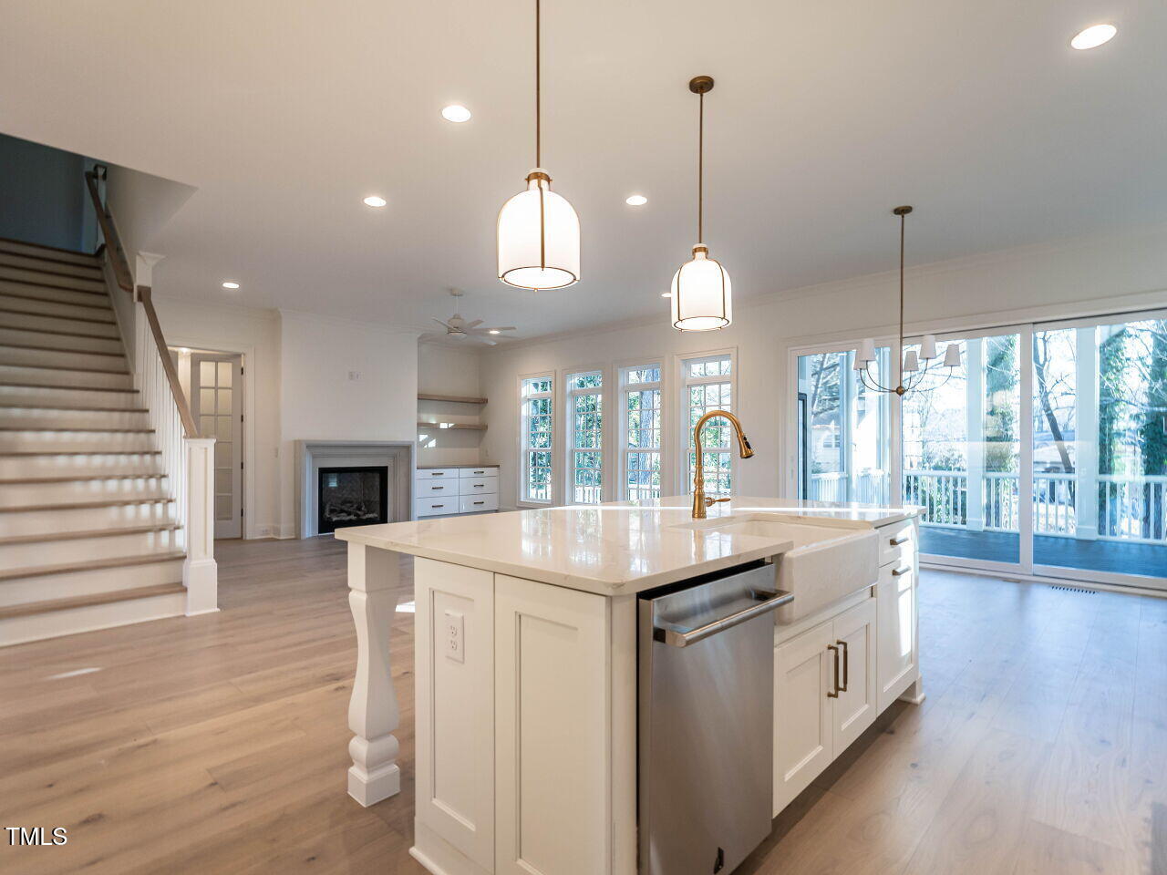 4800 Latimer Road Raleigh, NC 27609 - Photo 12 of 49 018-1280x960-kitchen