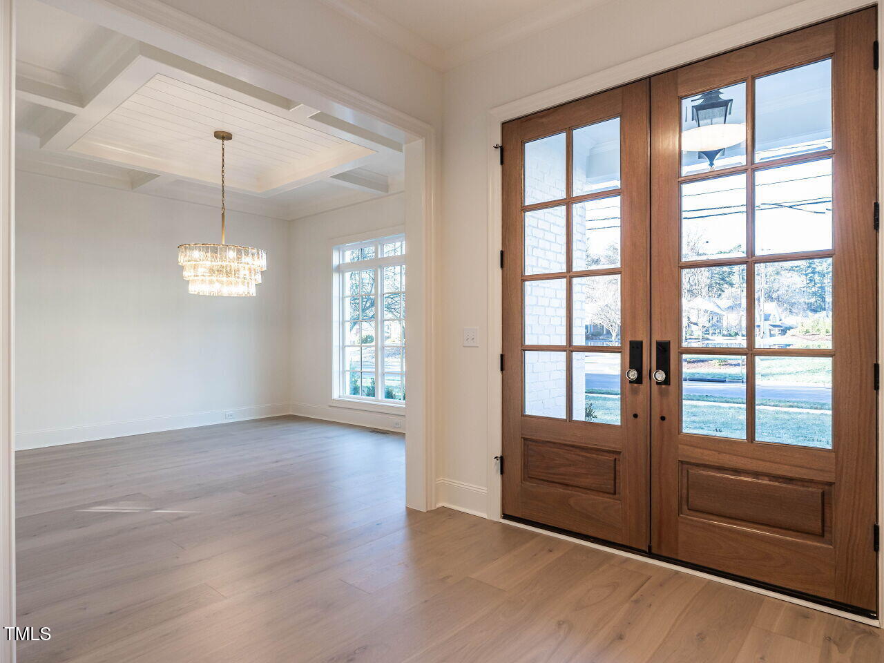 4800 Latimer Road Raleigh, NC 27609 - Photo 24 of 49 005-1280x960-foyer
